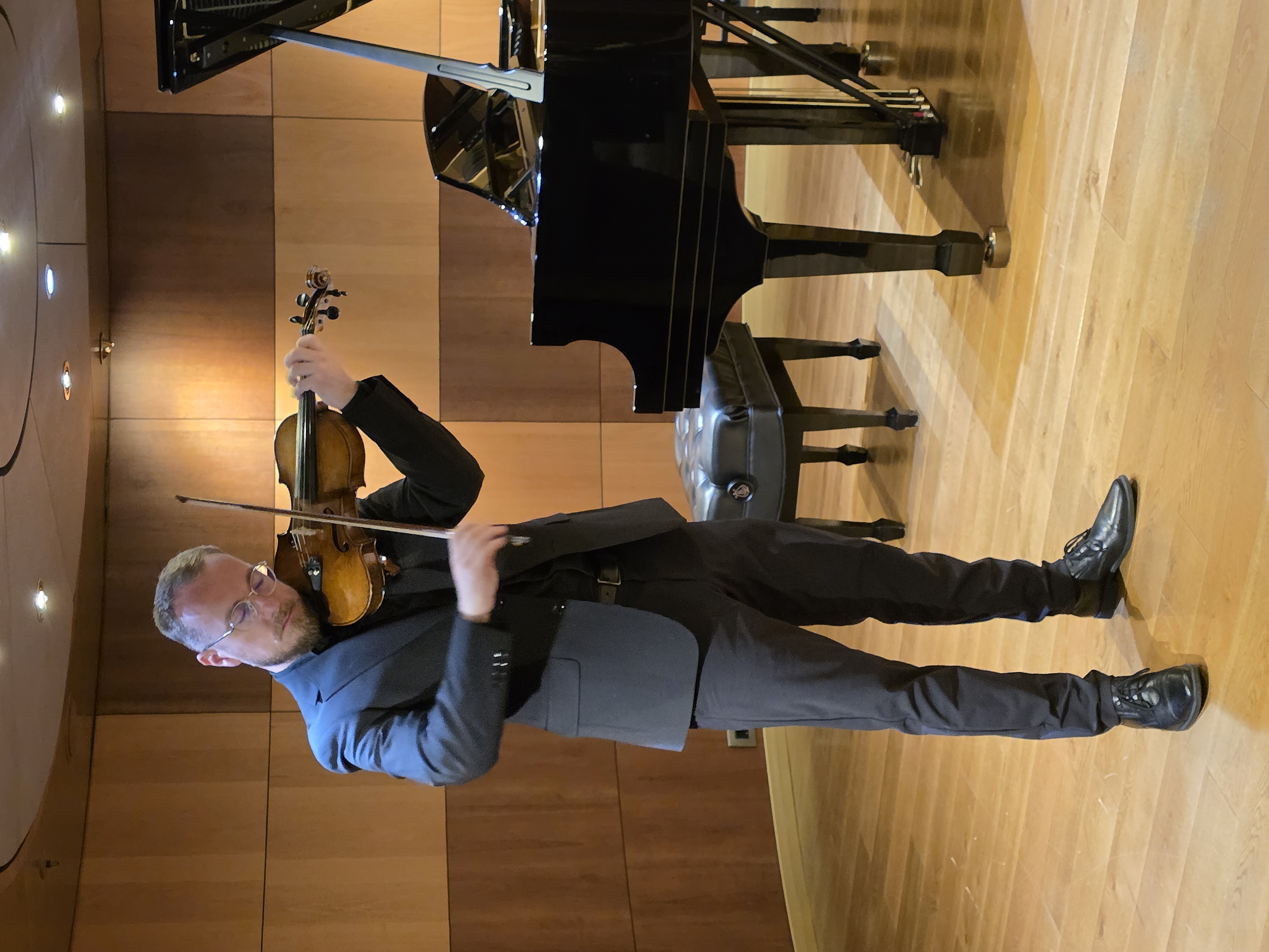 Marcin Mąkowski Performing